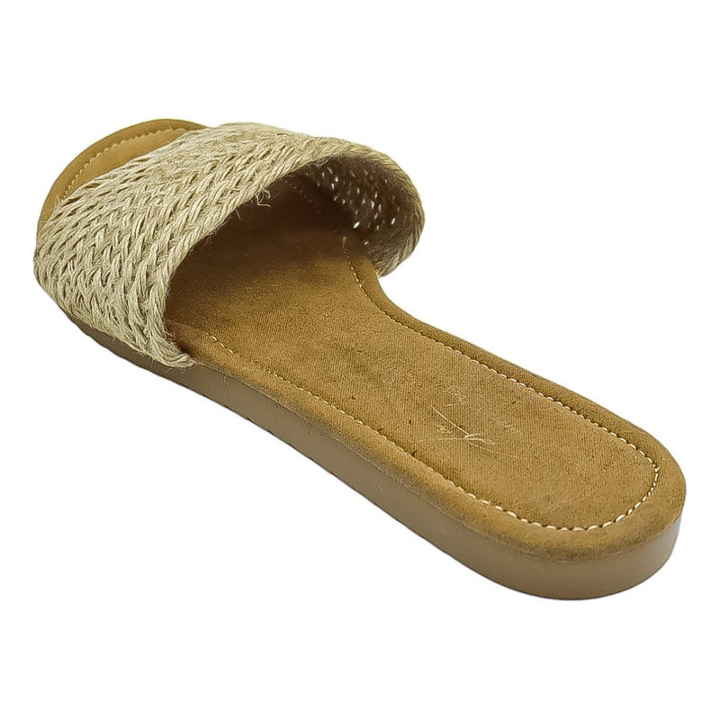 Modelo Maria Yute Natural