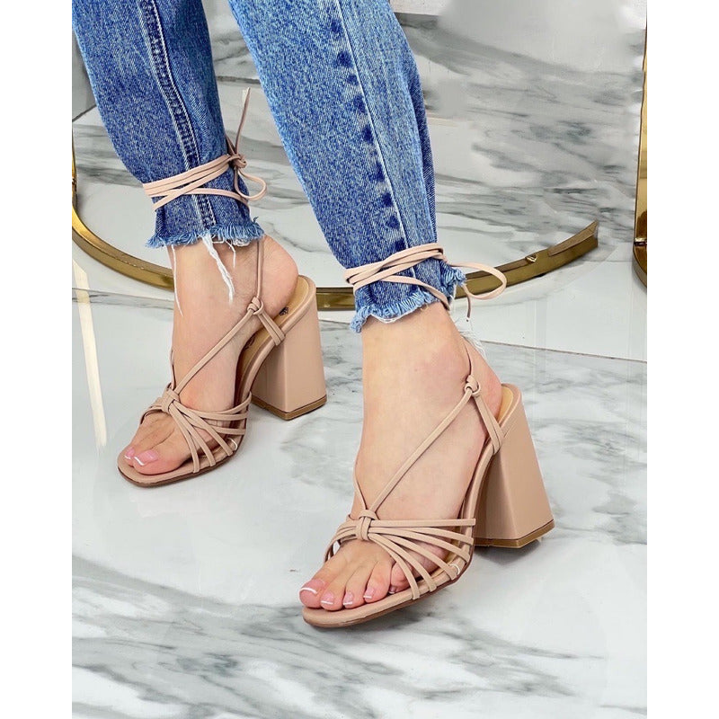 Modelo Naty Tallas Grandes