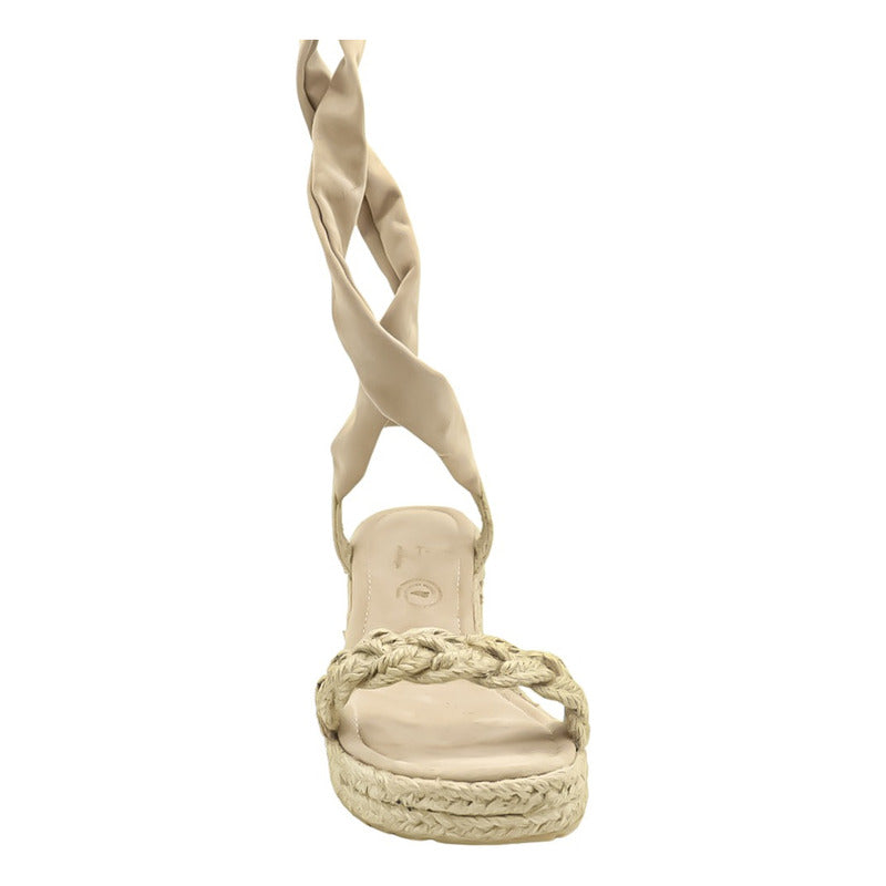 Modelo Mariana Short