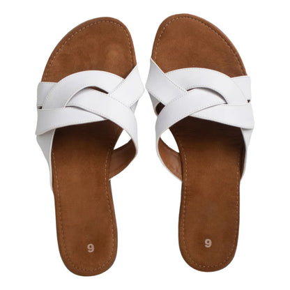 Modelo Aranza Blanco