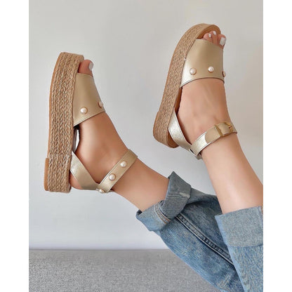 Modelo Sharon Perlas