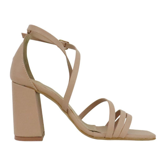 Modelo Mila 8 cms Talla Grande