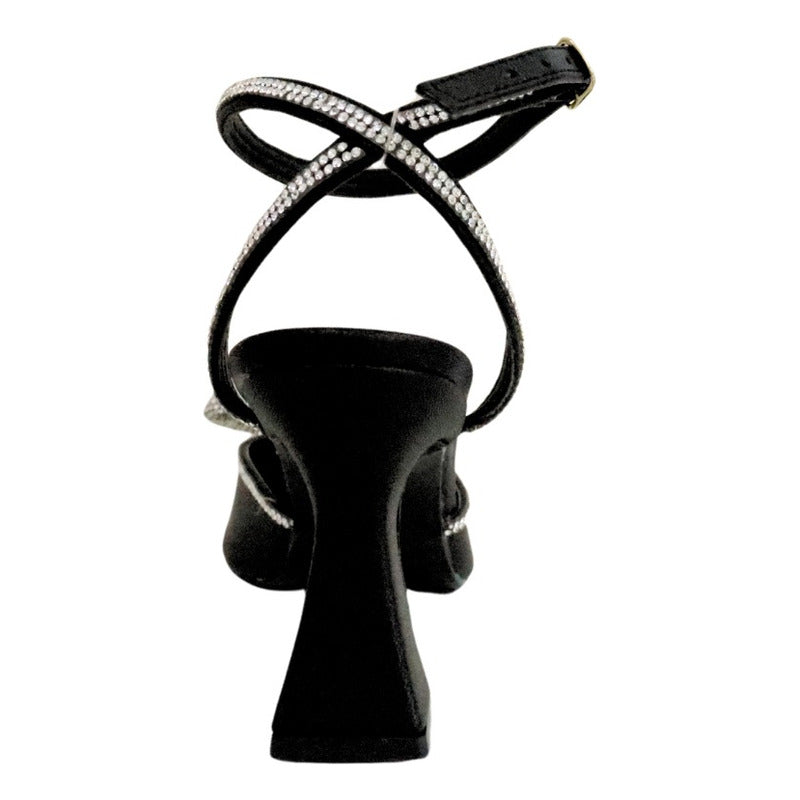 Modelo Elizabeth Talla Grande