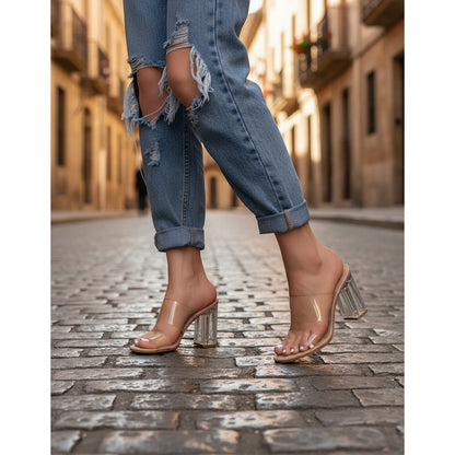 Modelo Naked Kristal