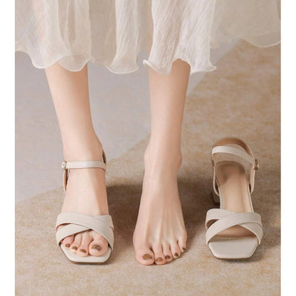 Modelo Silvia 6 Cm Talla Grande